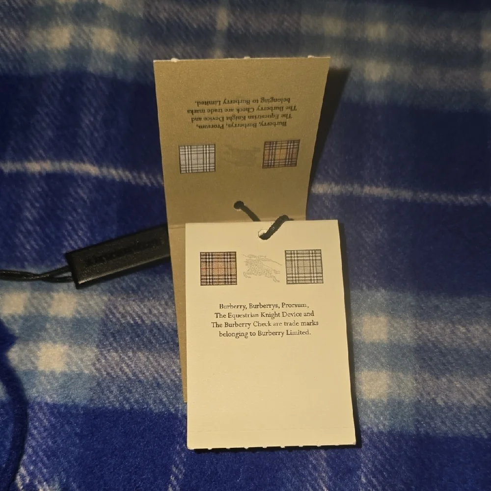 Burberry Royal Blue and Cream Check Scarf